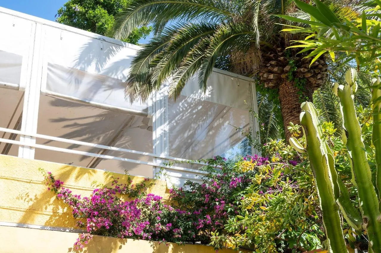 Hotel De La Fossette Le Lavandou